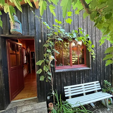 Authentique Cap Ferret Mimbeau Bed & Breakfast *